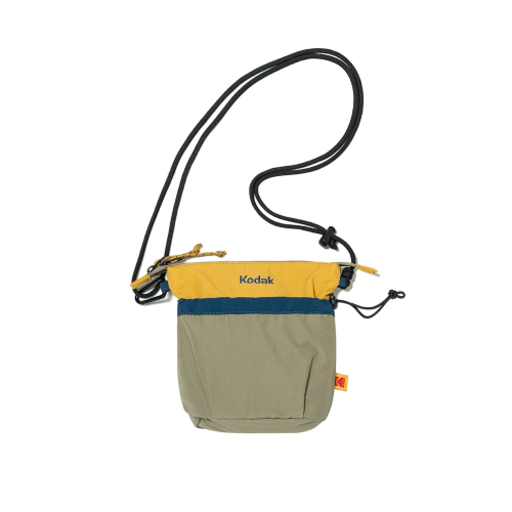 Qoo10] KODAK APPAREL コダックストリングミニクロスボディバッグ
