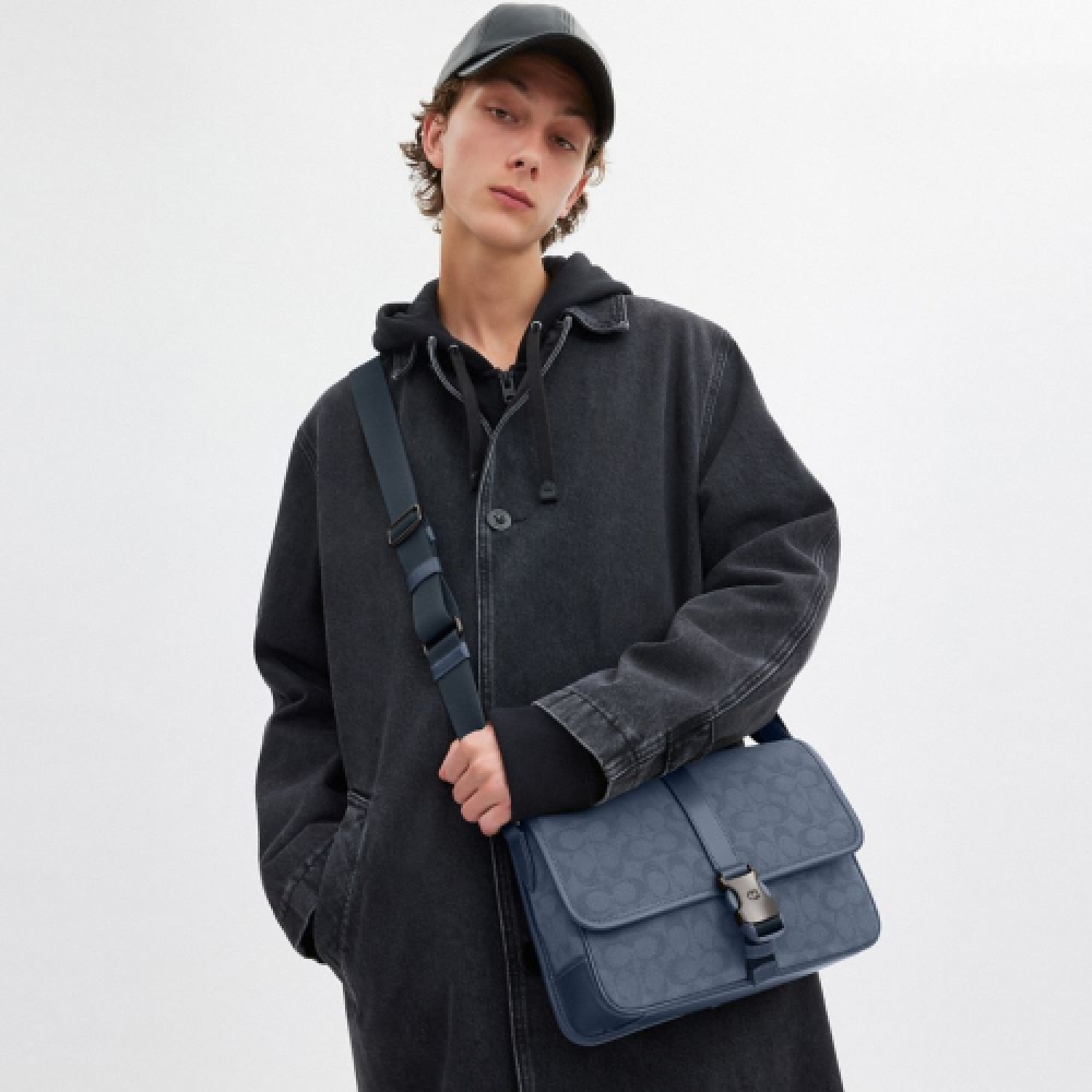 COACHリーグメッセンジャーバッグシグネチャーCU041 【公式通販】