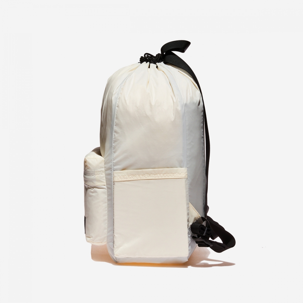 MAKE UP リュック ゴールド金具　ホワイト❤️ 楽天市場】ラブトキシック(Lovetoxic)レースアップミニリュック