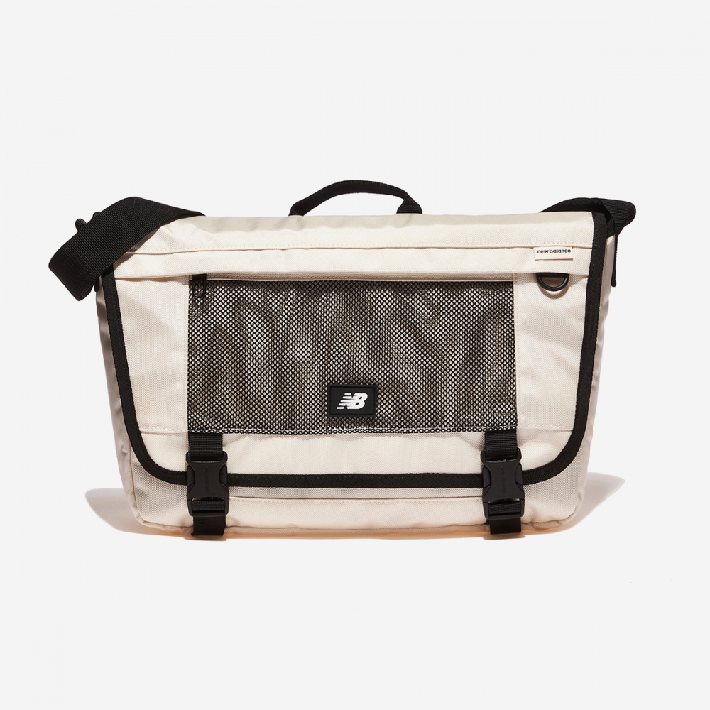 ニューバランス メッセンジャーバ メッセンジャー・ボディバッグ