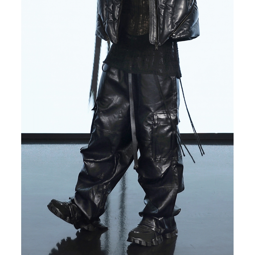 Qoo10 BADBLOOD BADBLOOD レザーコンベッ パンツ