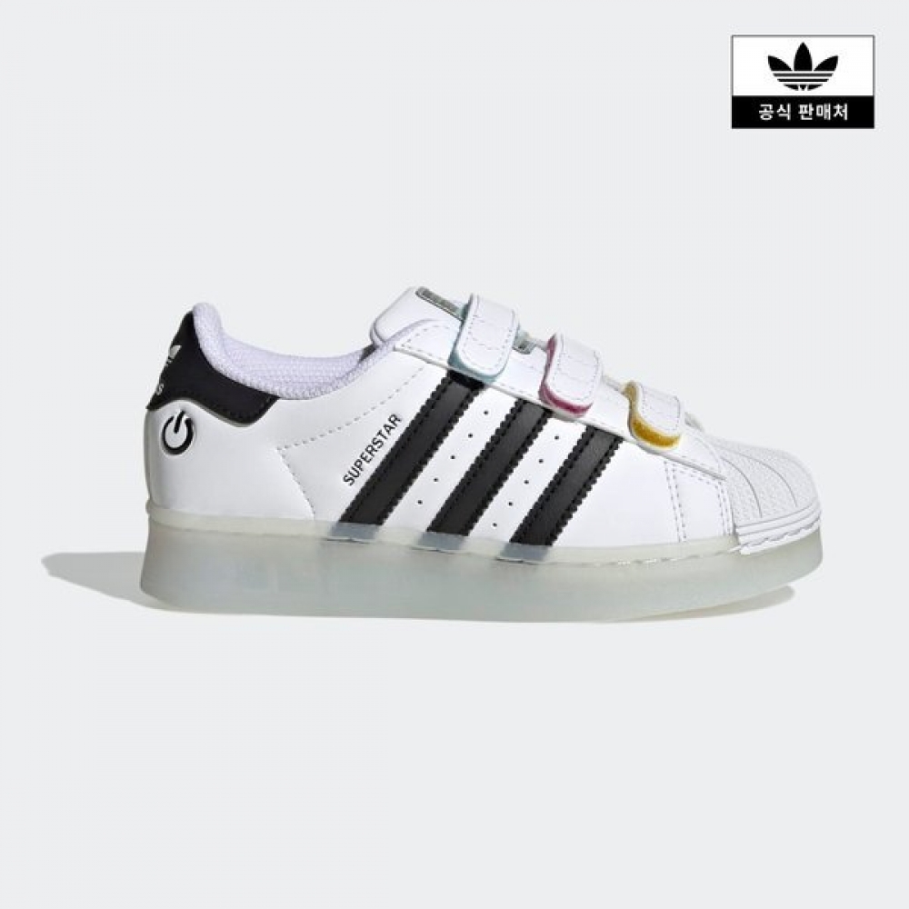 アディダスキッズアディダスキッズ ストライプ ロゴ レースアップ